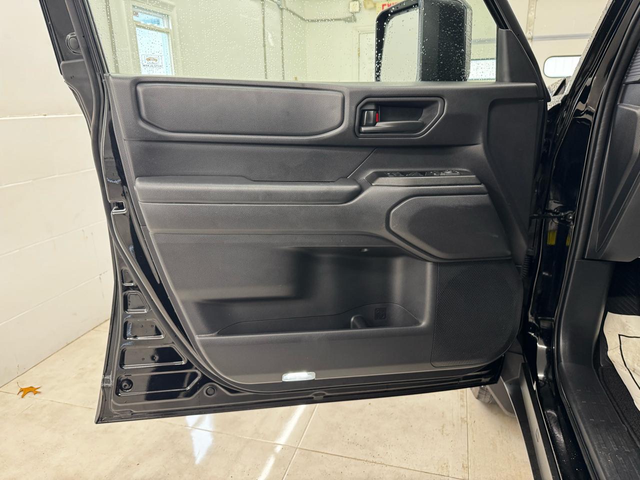 Toyota Land Cruiser 1958 4WD (Natl) 2025