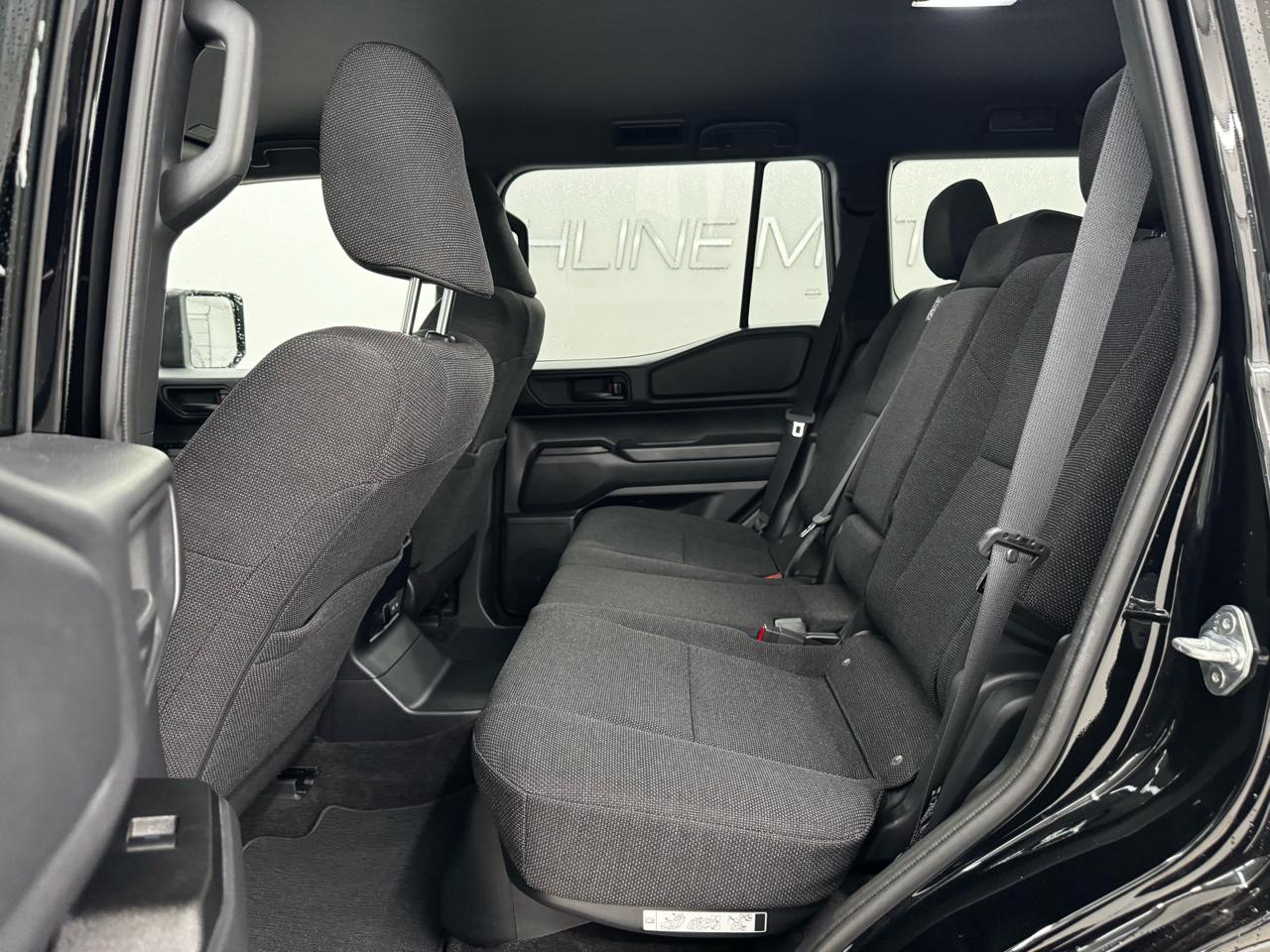 Toyota Land Cruiser 1958 4WD (Natl) 2025