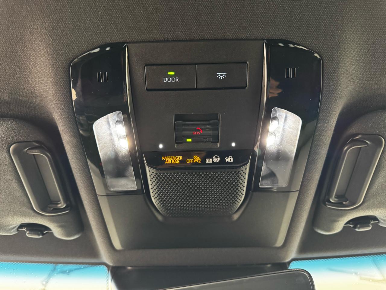 Toyota Land Cruiser 1958 4WD (Natl) 2025