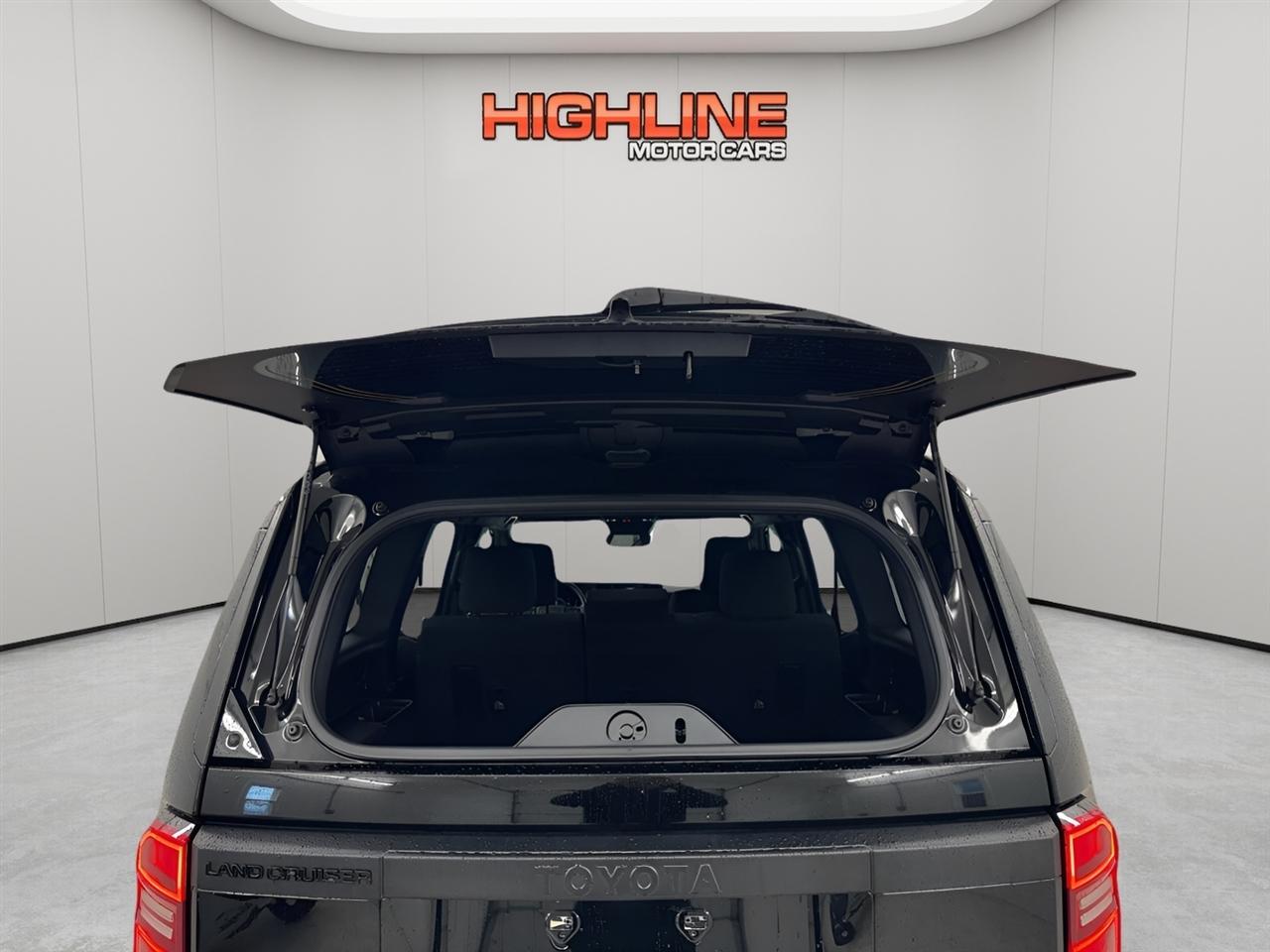 Toyota Land Cruiser 1958 4WD (Natl) 2025