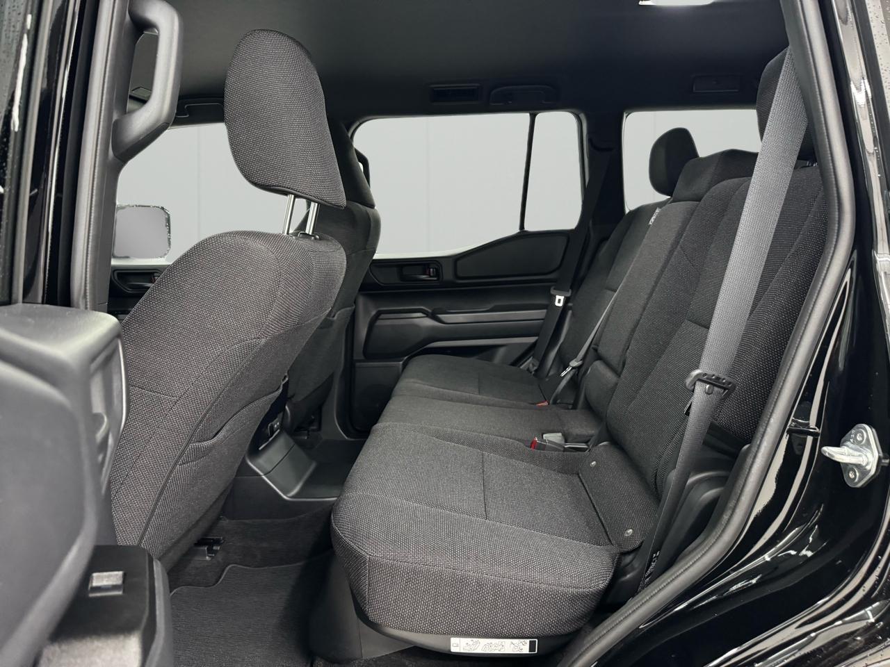 Toyota Land Cruiser 1958 4WD (Natl) 2025