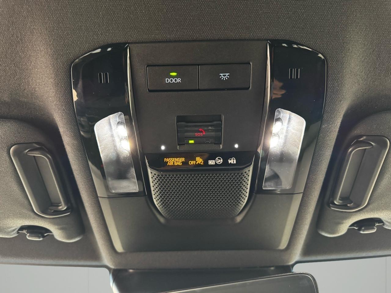 Toyota Land Cruiser 1958 4WD (Natl) 2025