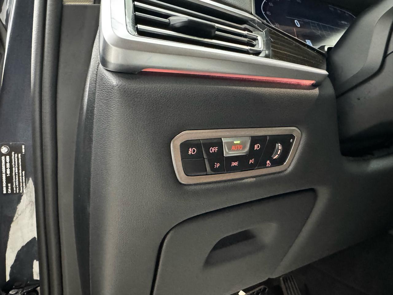 BMW X7 xDrive40i Sports Activity Vehicle 2021