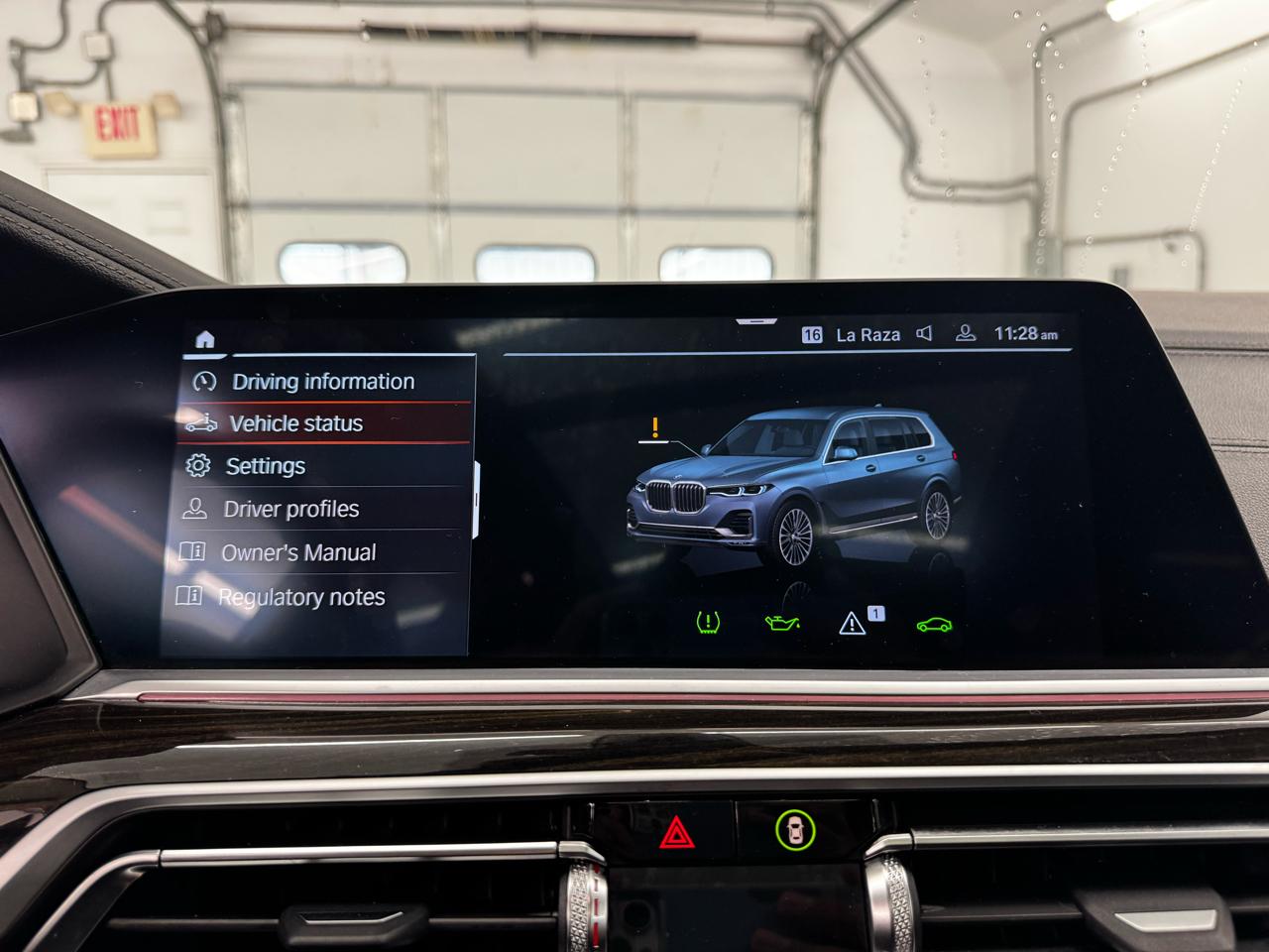 BMW X7 xDrive40i Sports Activity Vehicle 2021