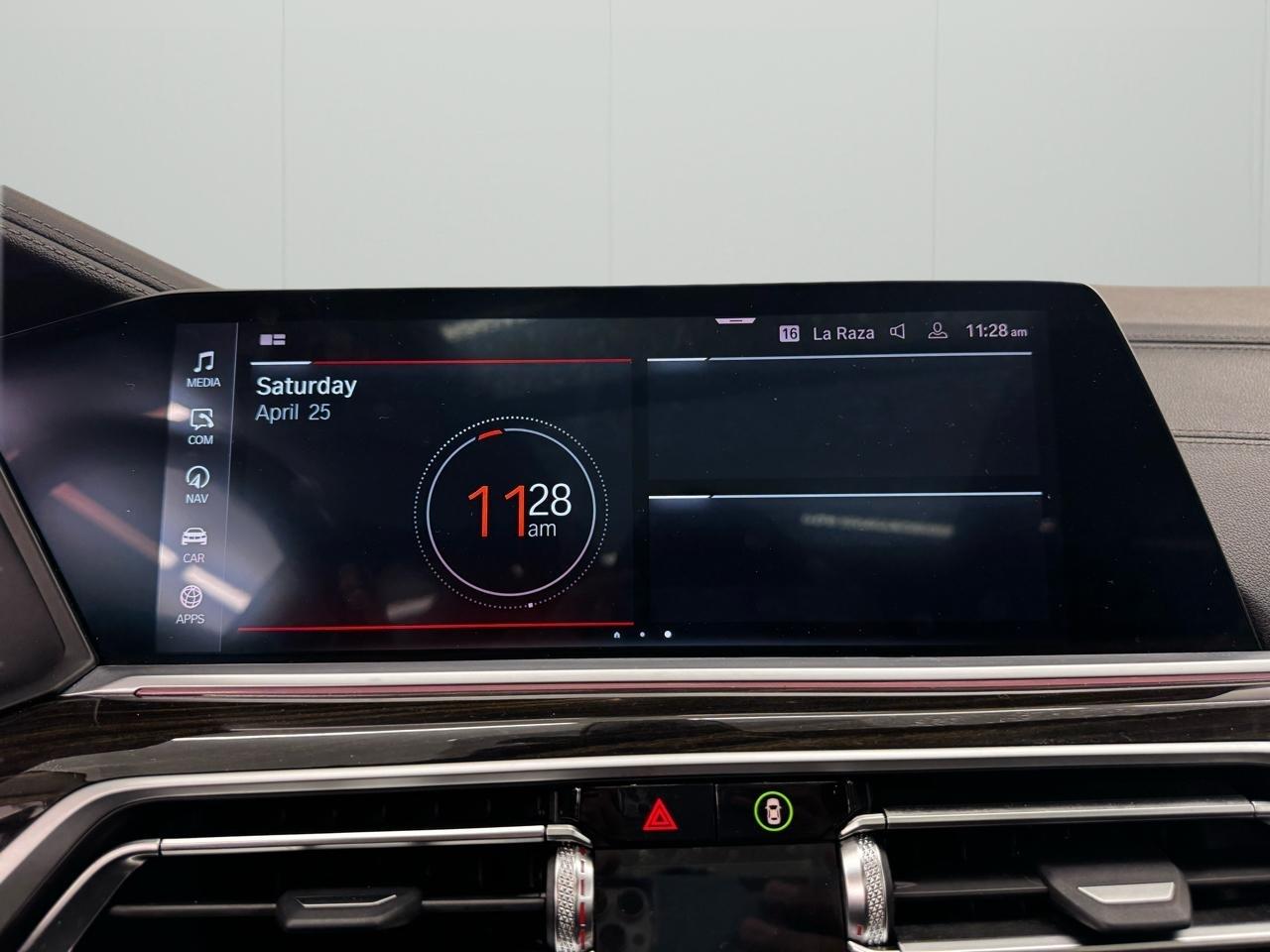 BMW X7 xDrive40i Sports Activity Vehicle 2021