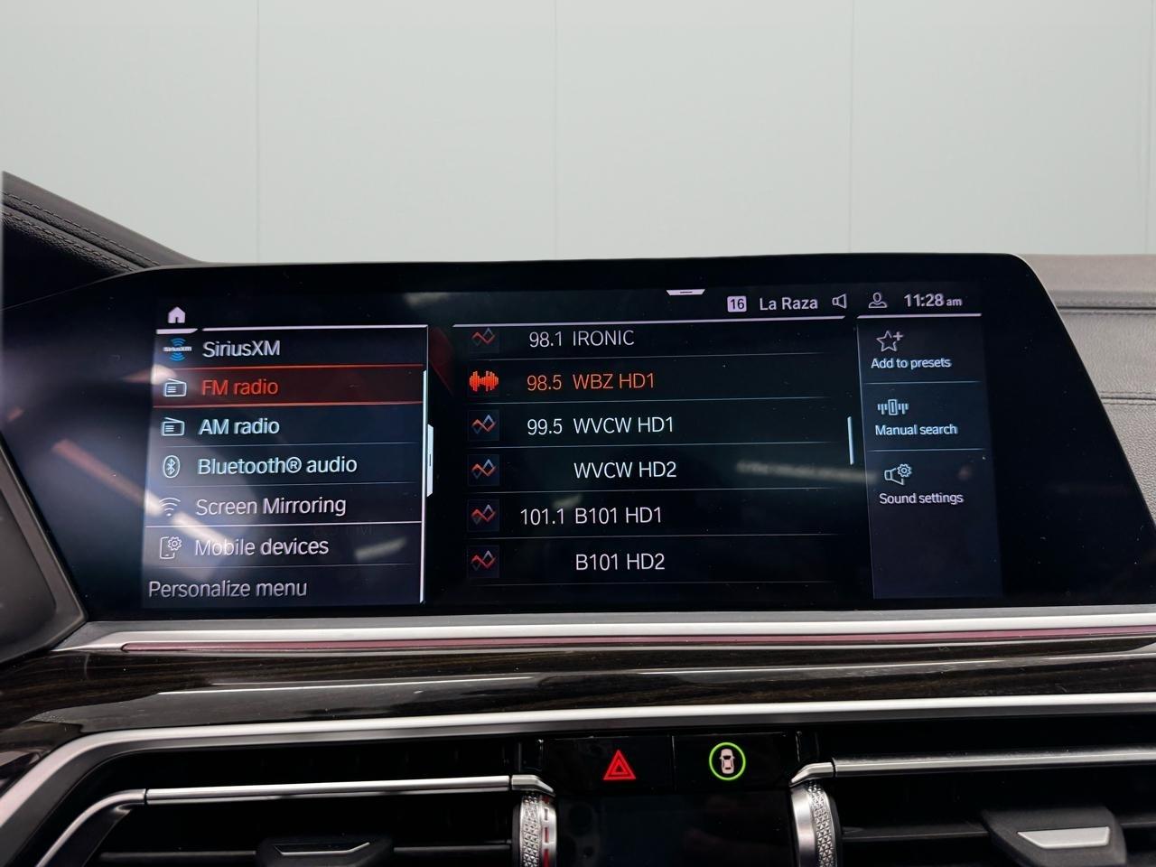 BMW X7 xDrive40i Sports Activity Vehicle 2021