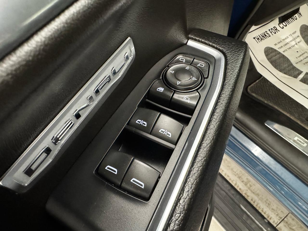 GMC Sierra 1500 4WD Crew Cab 147" Denali 2024