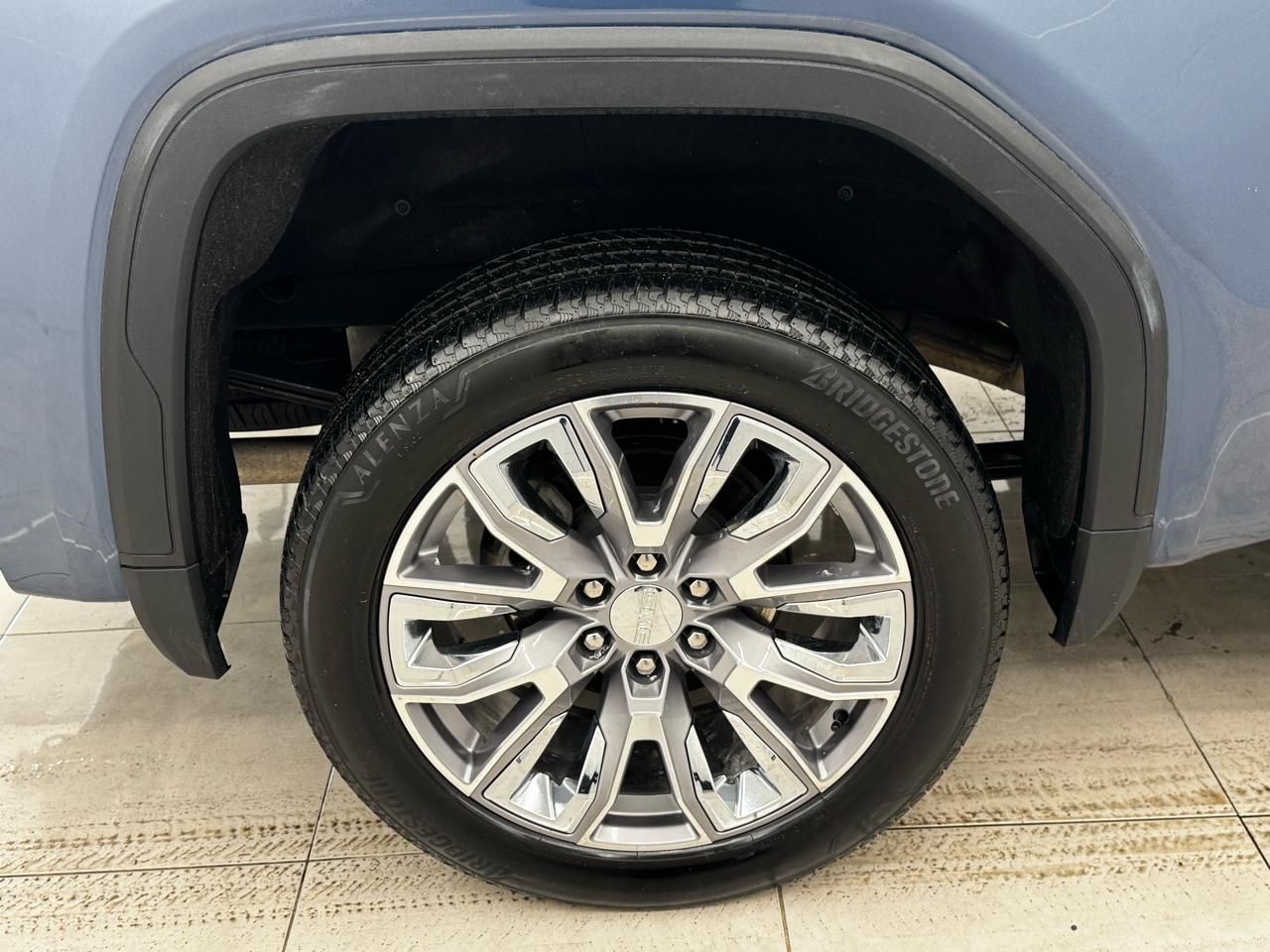 GMC Sierra 1500 4WD Crew Cab 147" Denali 2024