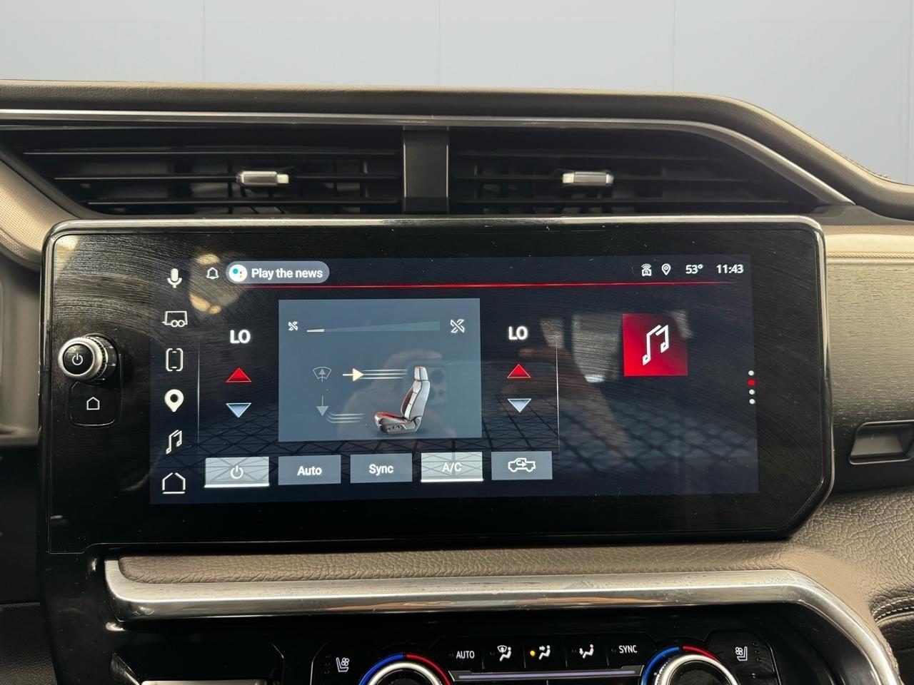 GMC Sierra 1500 4WD Crew Cab 147" Denali 2024