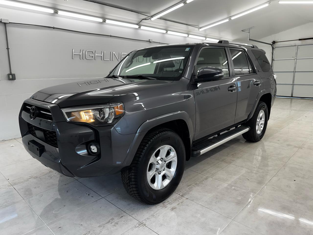 Toyota 4Runner SR5 Premium 4WD (Natl) 2023