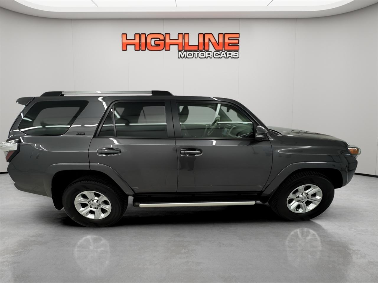 Toyota 4Runner SR5 Premium 4WD (Natl) 2023