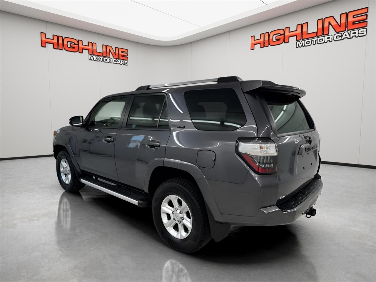 Toyota 4Runner SR5 Premium 4WD (Natl) 2023
