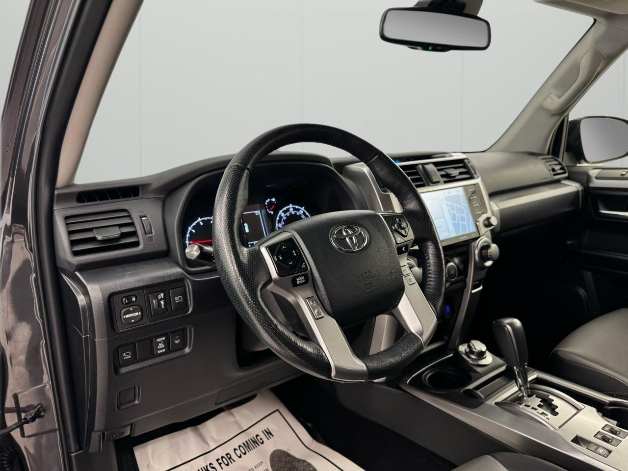 Toyota 4Runner SR5 Premium 4WD (Natl) 2023