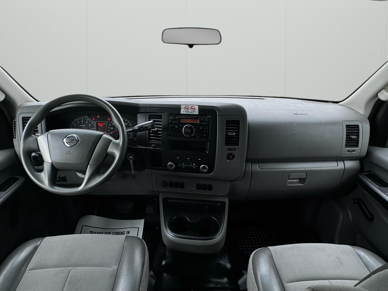 Nissan NV Standard Roof 1500 V6 SV 2014