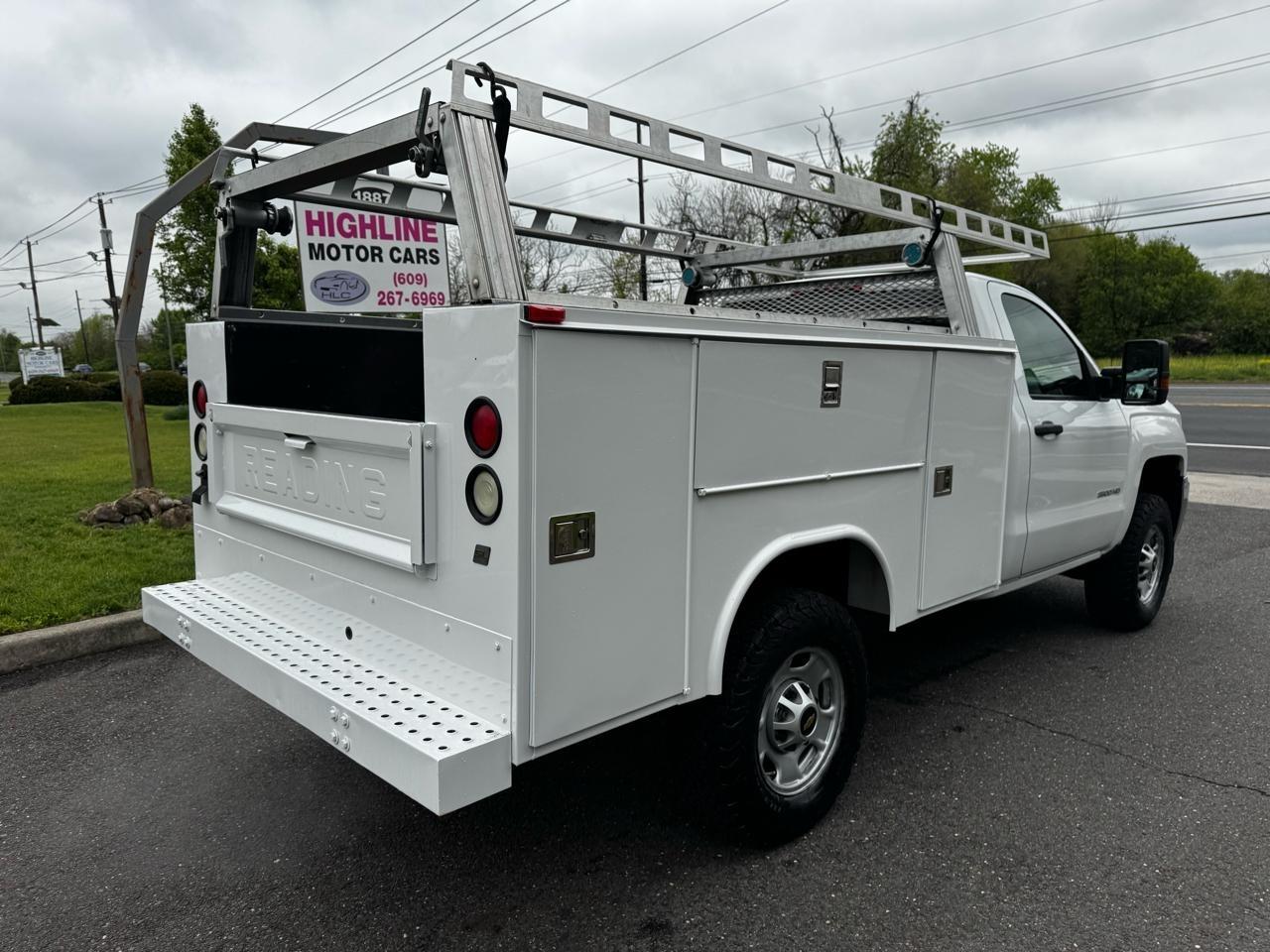Chevrolet Silverado 2500HD Built After Aug 14 4WD Reg Cab 133.6" Work Truck 2015