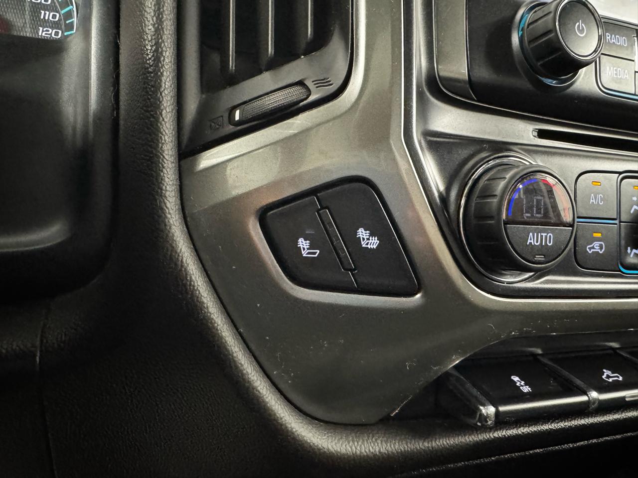Chevrolet Silverado 1500 LD 4WD Double Cab LT w/2LT 2019