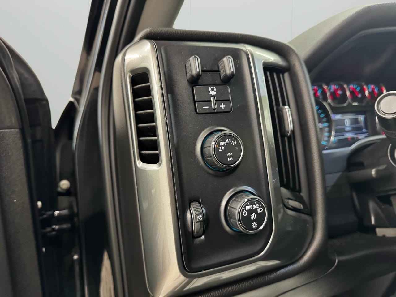 Chevrolet Silverado 1500 LD 4WD Double Cab LT w/2LT 2019