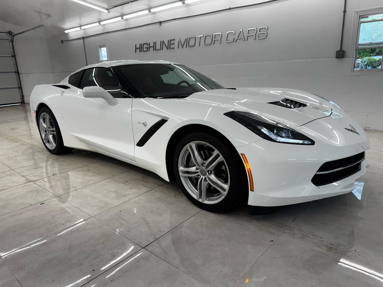 Chevrolet Corvette 2dr Stingray Cpe w/1LT 2017
