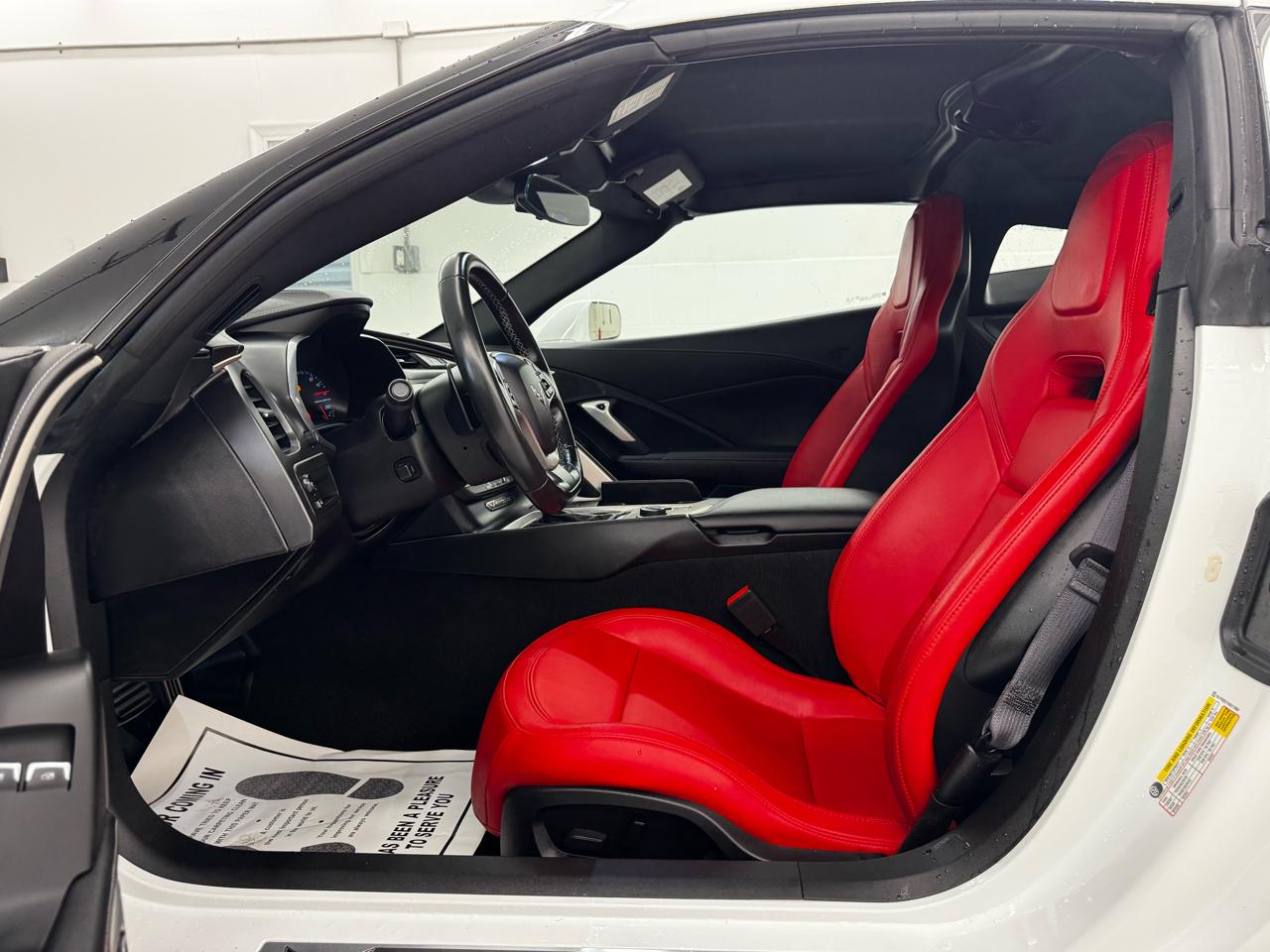 Chevrolet Corvette 2dr Stingray Cpe w/1LT 2017