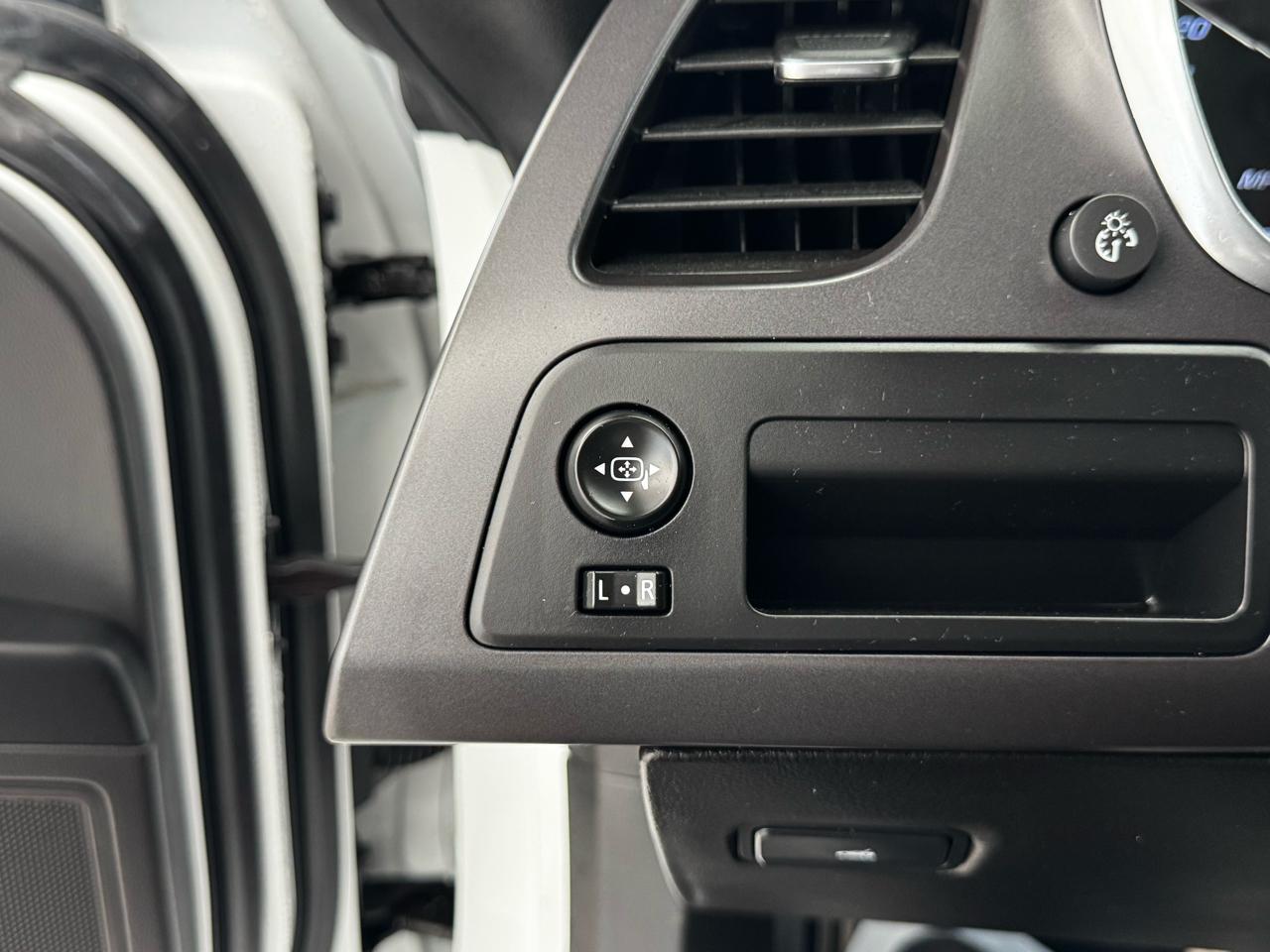 Chevrolet Corvette 2dr Stingray Cpe w/1LT 2017