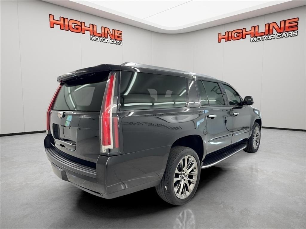 Cadillac Escalade ESV 2WD 4dr Luxury 2020