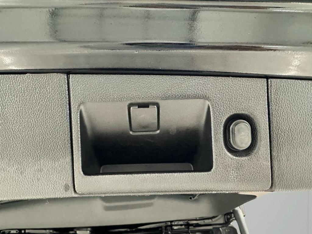 Cadillac Escalade ESV 2WD 4dr Luxury 2020