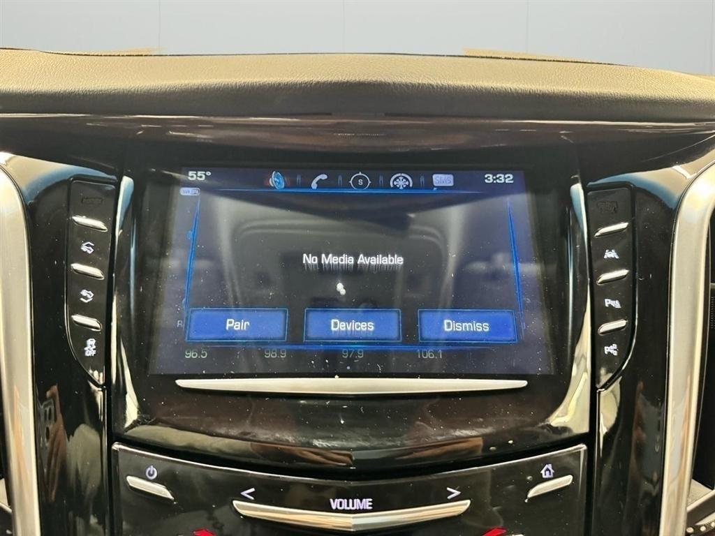 Cadillac Escalade ESV 2WD 4dr Luxury 2020