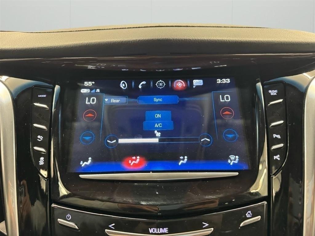 Cadillac Escalade ESV 2WD 4dr Luxury 2020