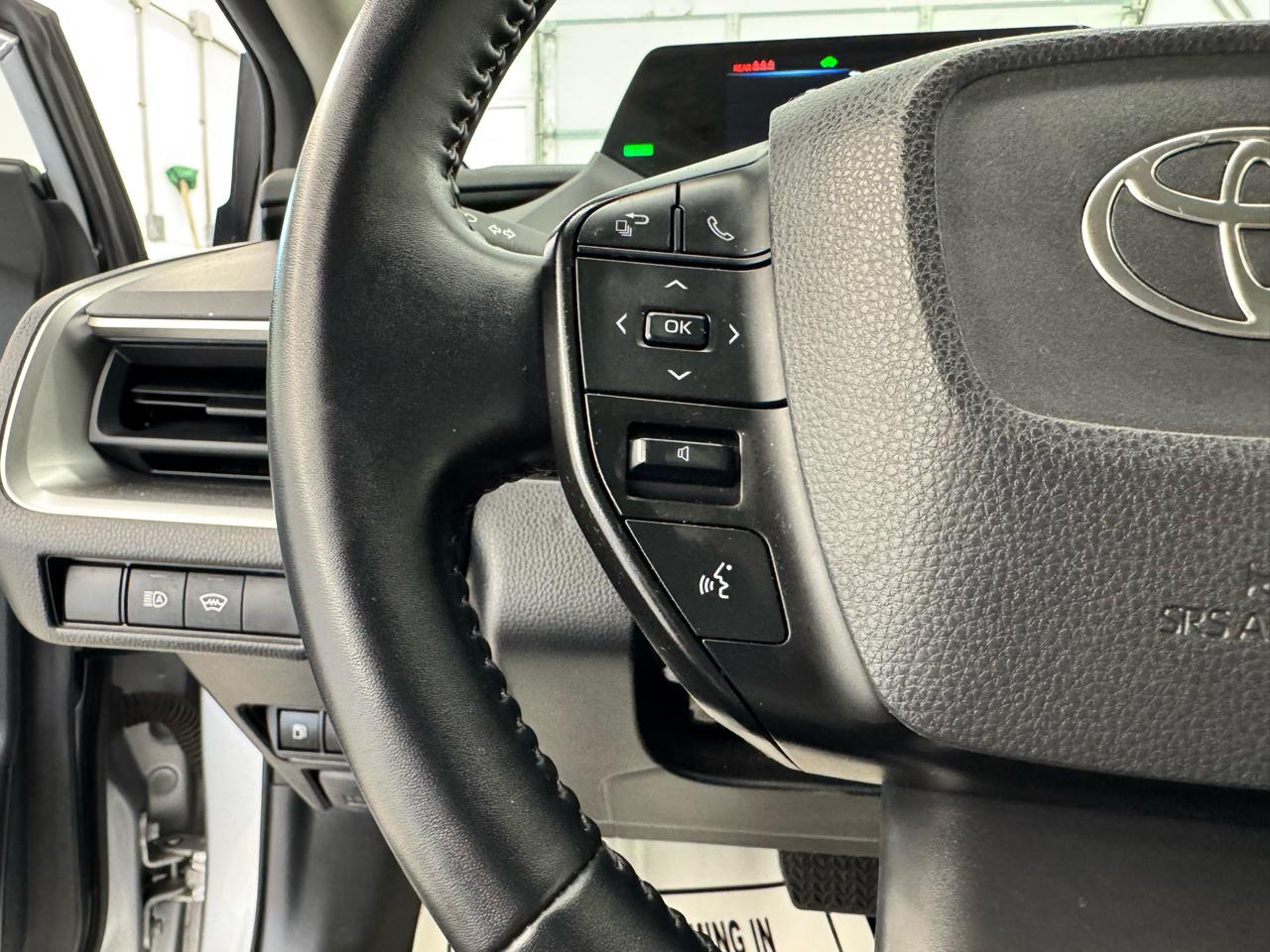 Toyota Prius Limited (Natl) 2024