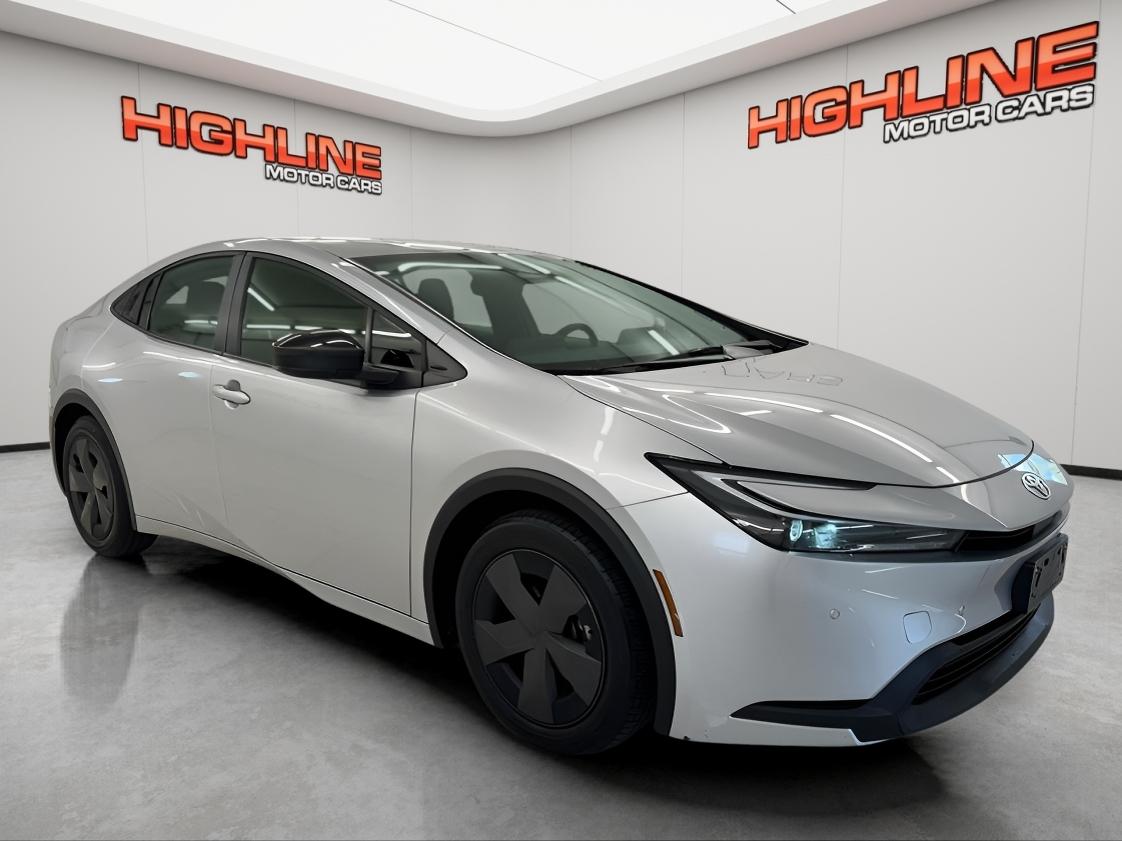 Toyota Prius Limited (Natl) 2024