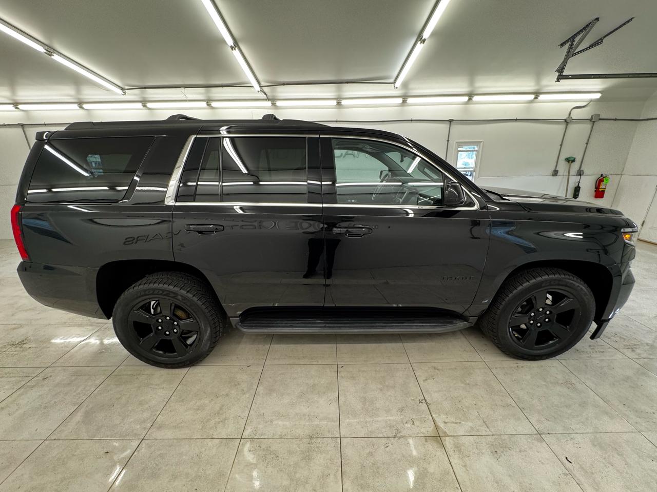 Chevrolet Tahoe 4WD 4dr LT 2018