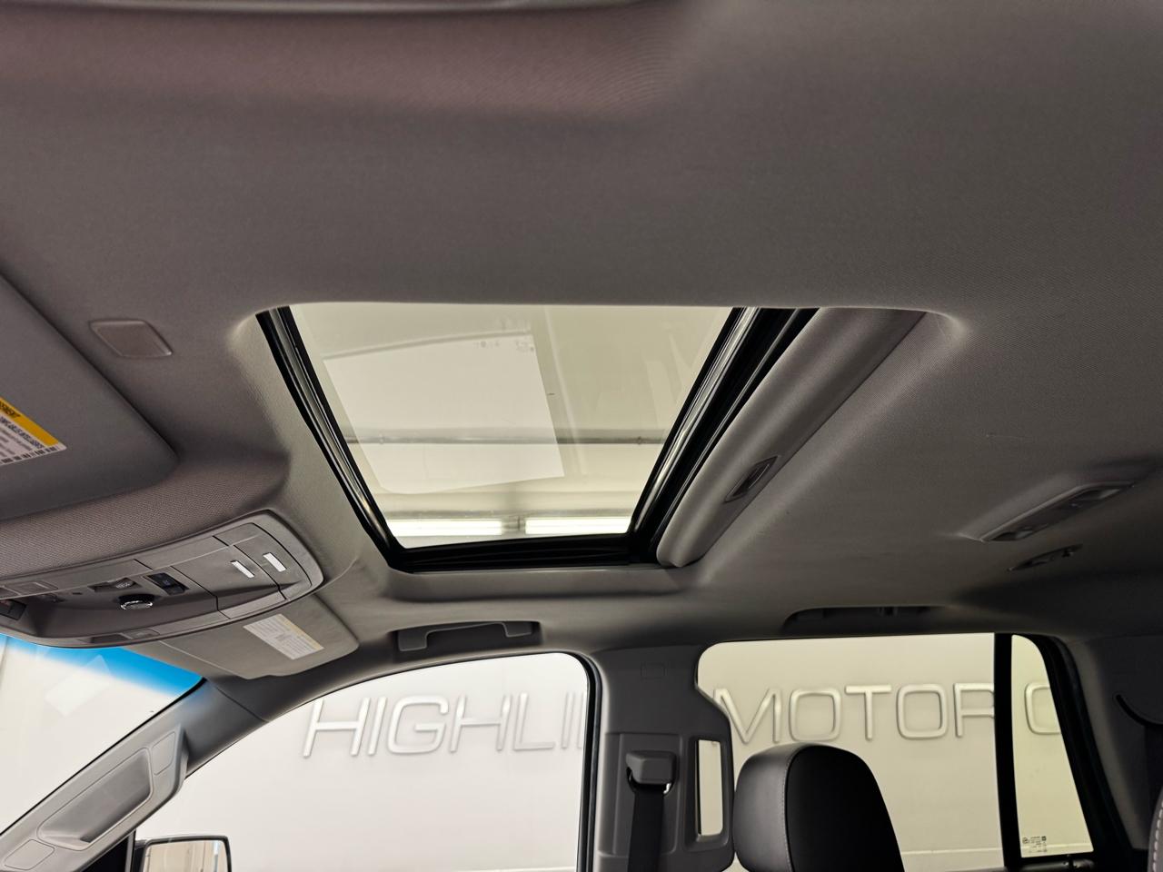 Chevrolet Tahoe 4WD 4dr LT 2018