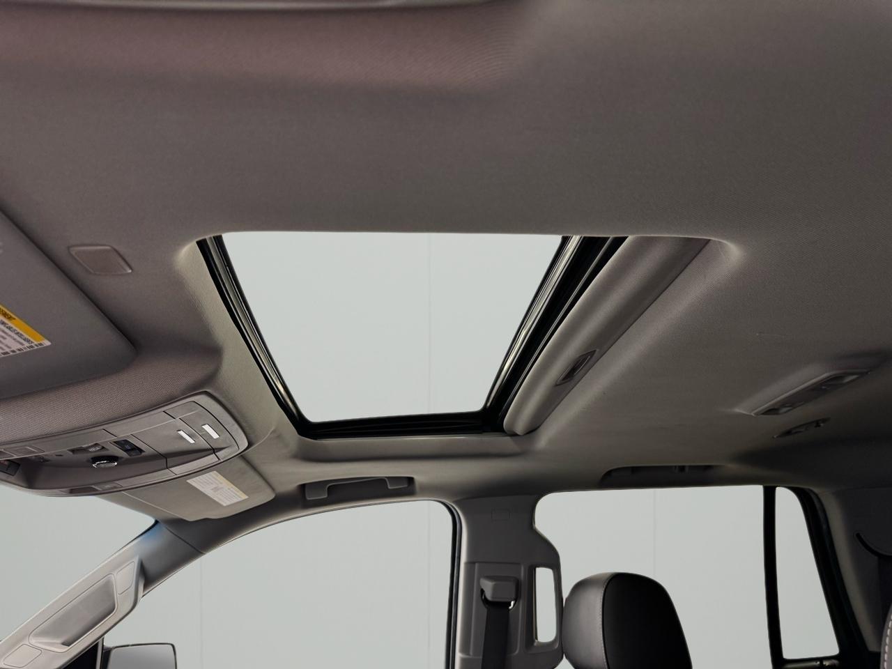 Chevrolet Tahoe 4WD 4dr LT 2018