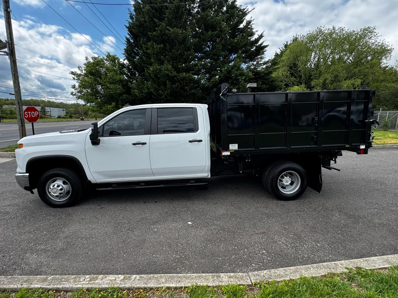 Chevrolet Silverado 3500HD CC 4WD Crew Cab 177" WB, 60" CA Work Truck 2024