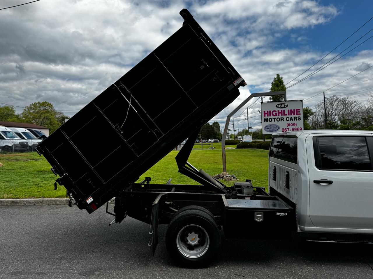Chevrolet Silverado 3500HD CC 4WD Crew Cab 177" WB, 60" CA Work Truck 2024