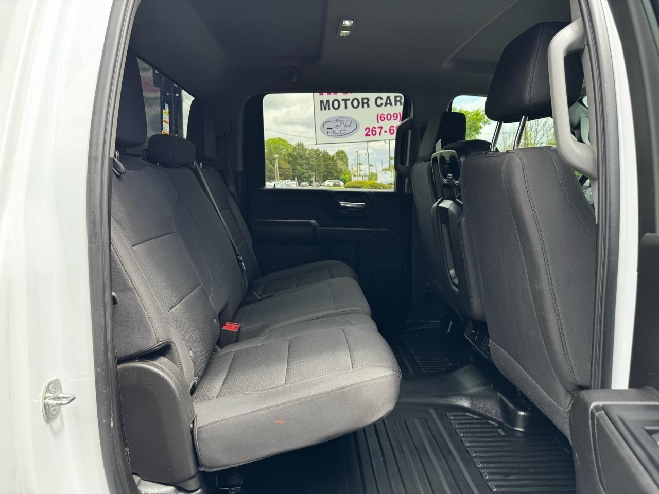 Chevrolet Silverado 3500HD CC 4WD Crew Cab 177" WB, 60" CA Work Truck 2024