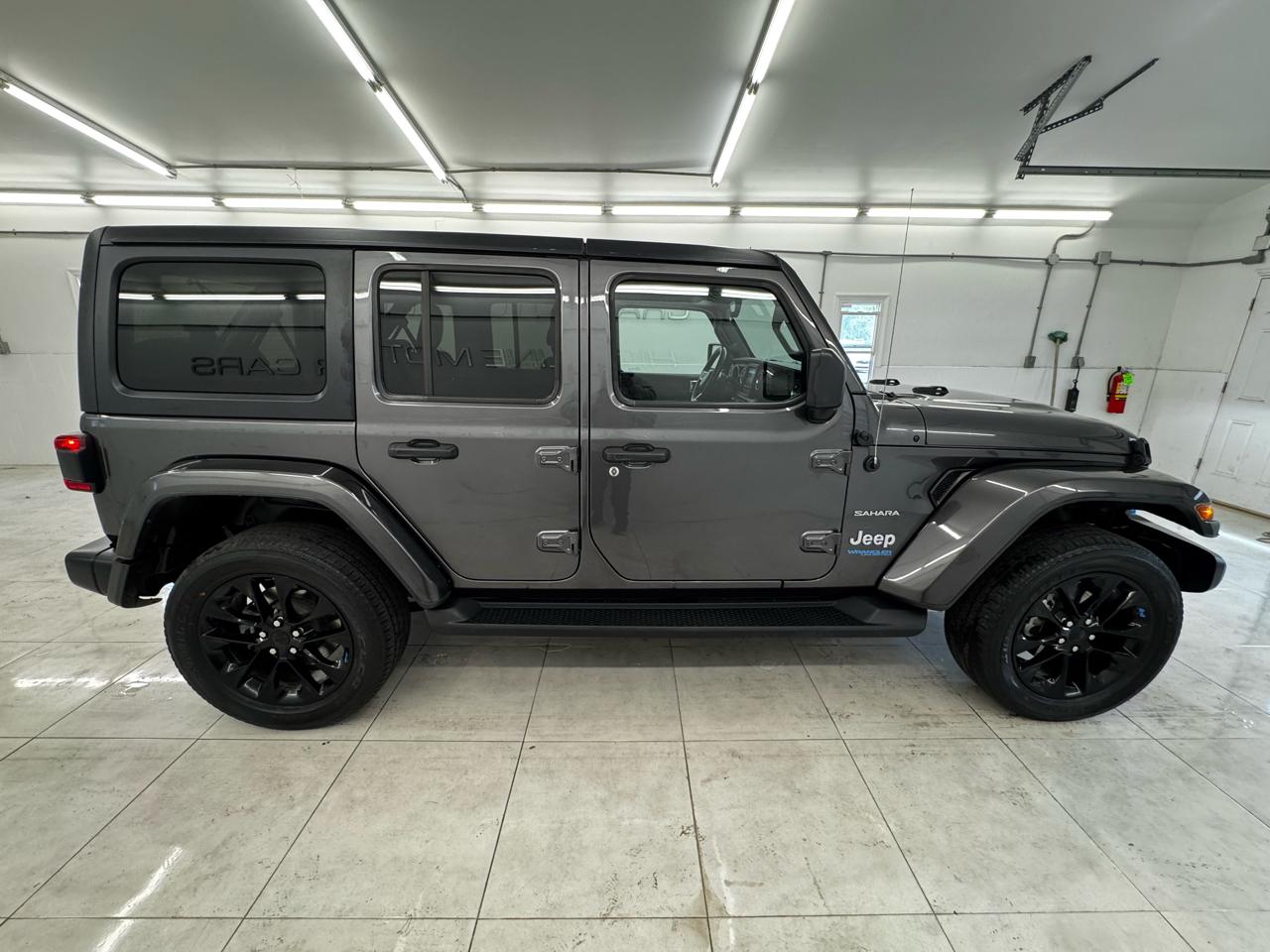Jeep Wrangler 4xe Unlimited Sahara 4x4 2022