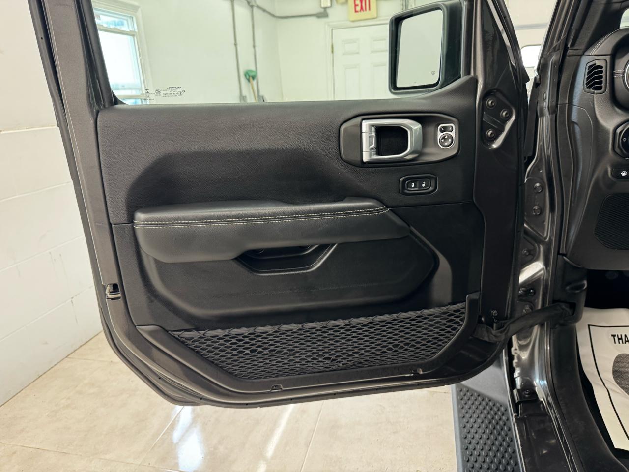 Jeep Wrangler 4xe Unlimited Sahara 4x4 2022