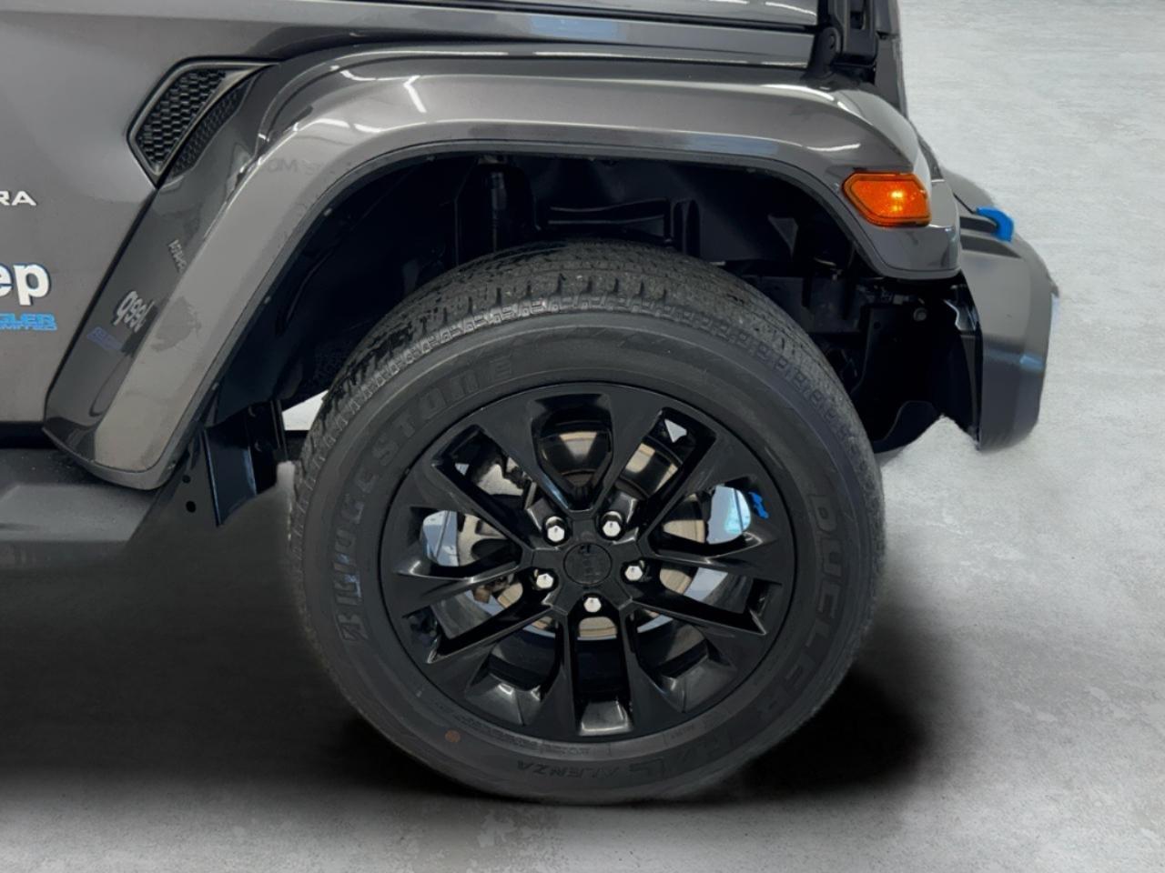 Jeep Wrangler 4xe Unlimited Sahara 4x4 2022