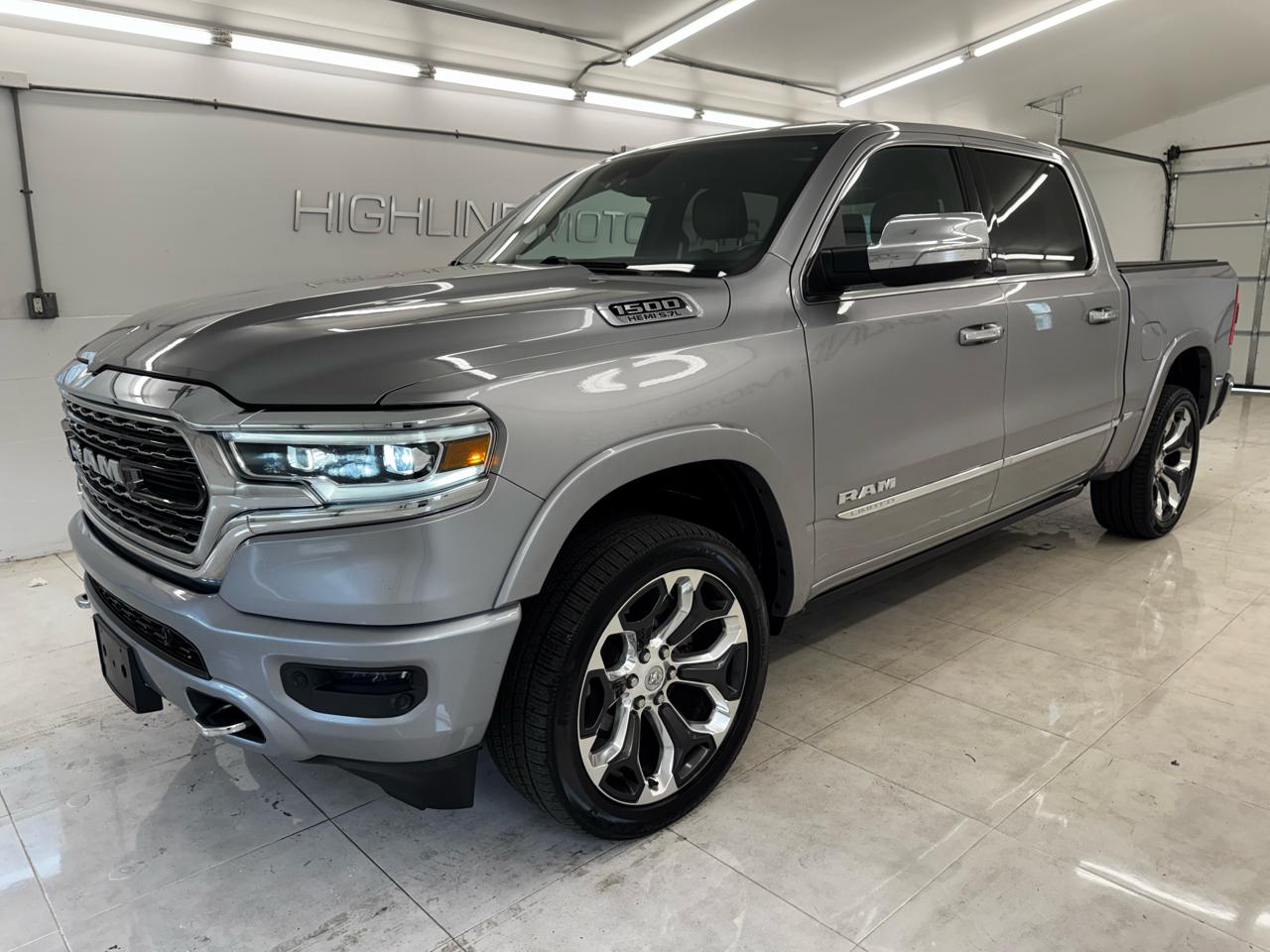 RAM 1500 Limited 4x4 Crew Cab 5'7" Box 2020