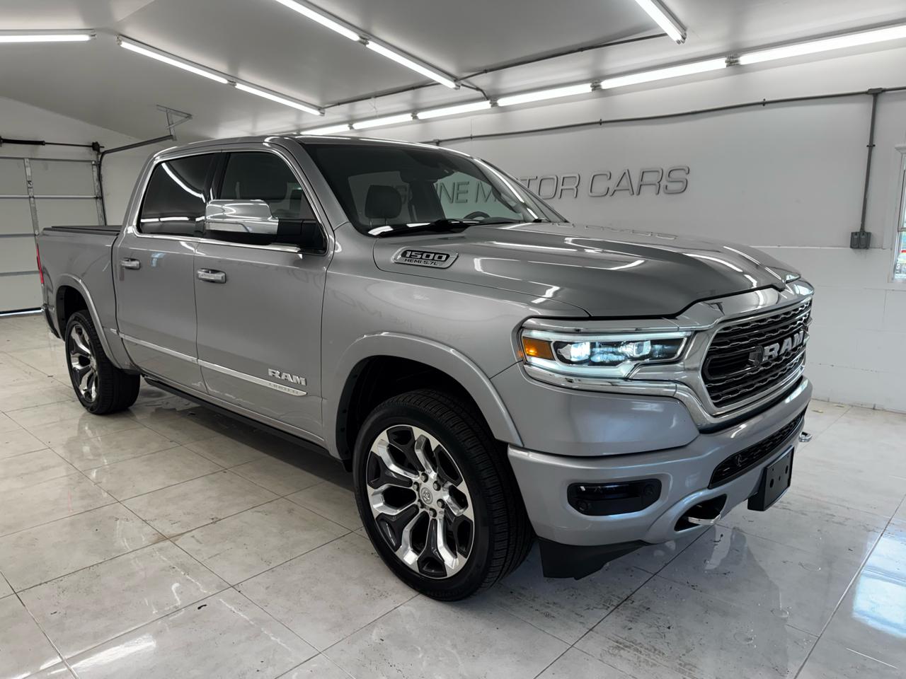 RAM 1500 Limited 4x4 Crew Cab 5'7" Box 2020