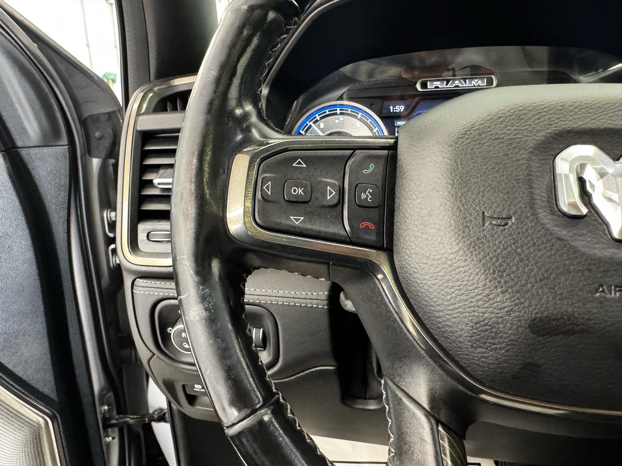 RAM 1500 Limited 4x4 Crew Cab 5'7" Box 2020