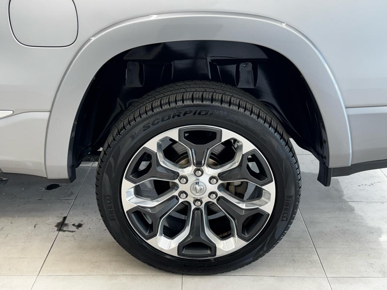 RAM 1500 Limited 4x4 Crew Cab 5'7" Box 2020