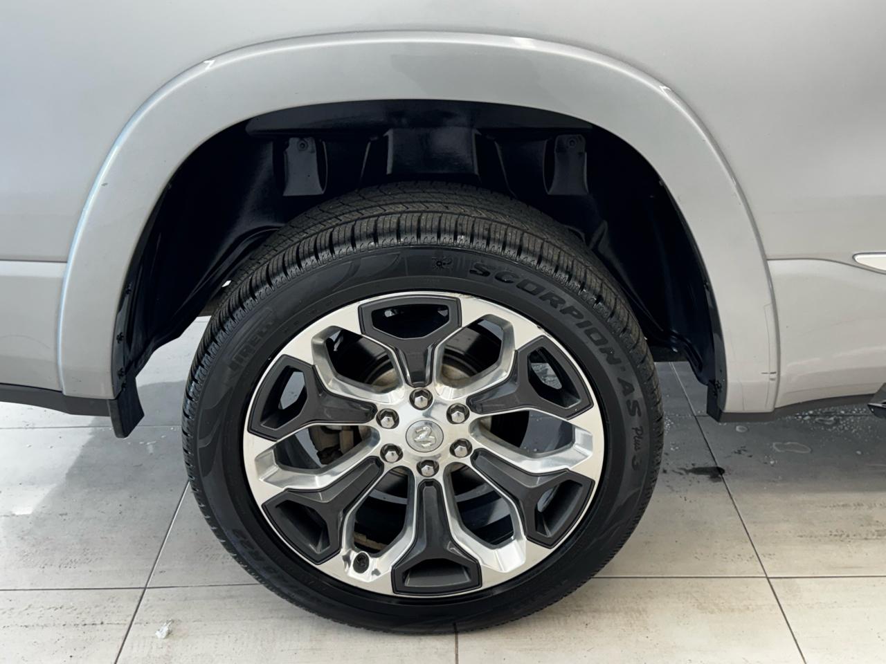 RAM 1500 Limited 4x4 Crew Cab 5'7" Box 2020