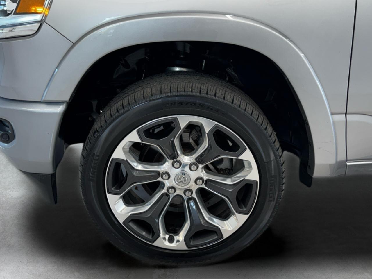 RAM 1500 Limited 4x4 Crew Cab 5'7" Box 2020