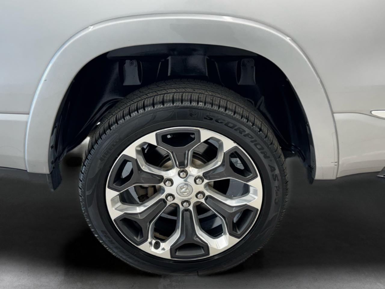 RAM 1500 Limited 4x4 Crew Cab 5'7" Box 2020
