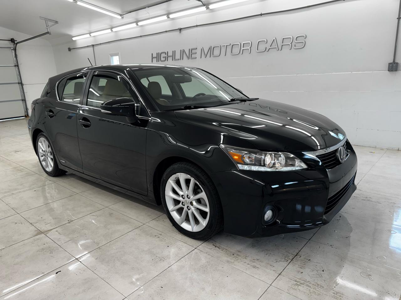Lexus CT 200h FWD 4dr Hybrid 2012