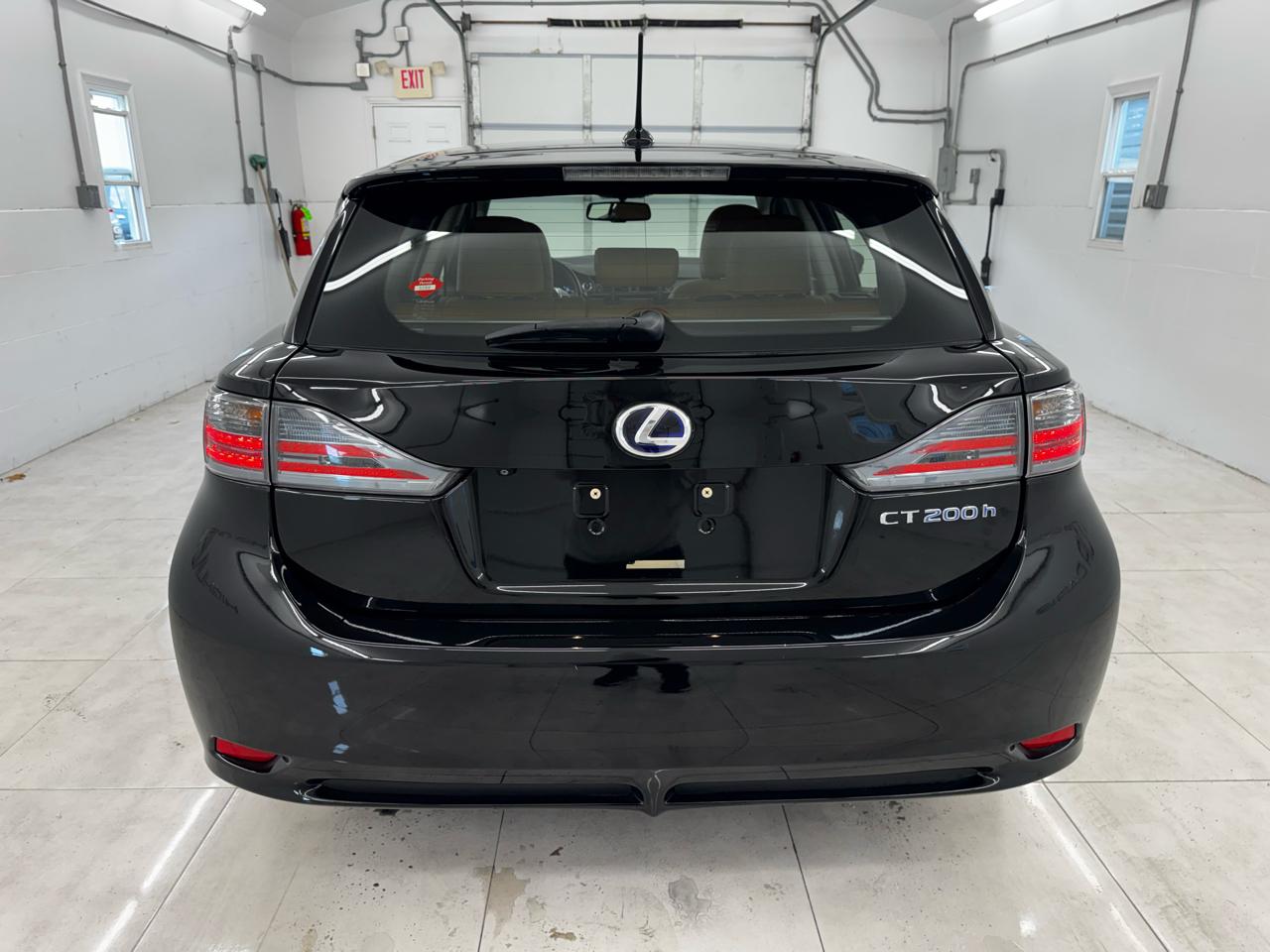 Lexus CT 200h FWD 4dr Hybrid 2012