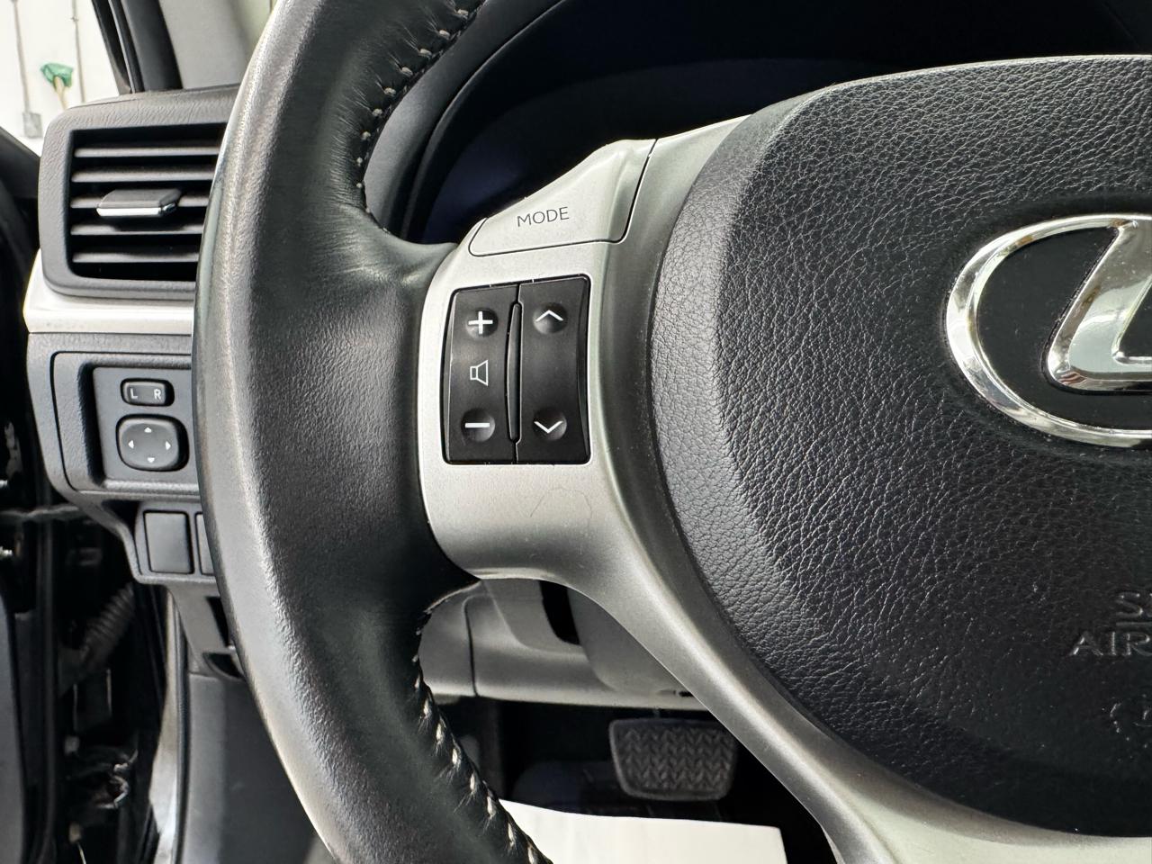 Lexus CT 200h FWD 4dr Hybrid 2012