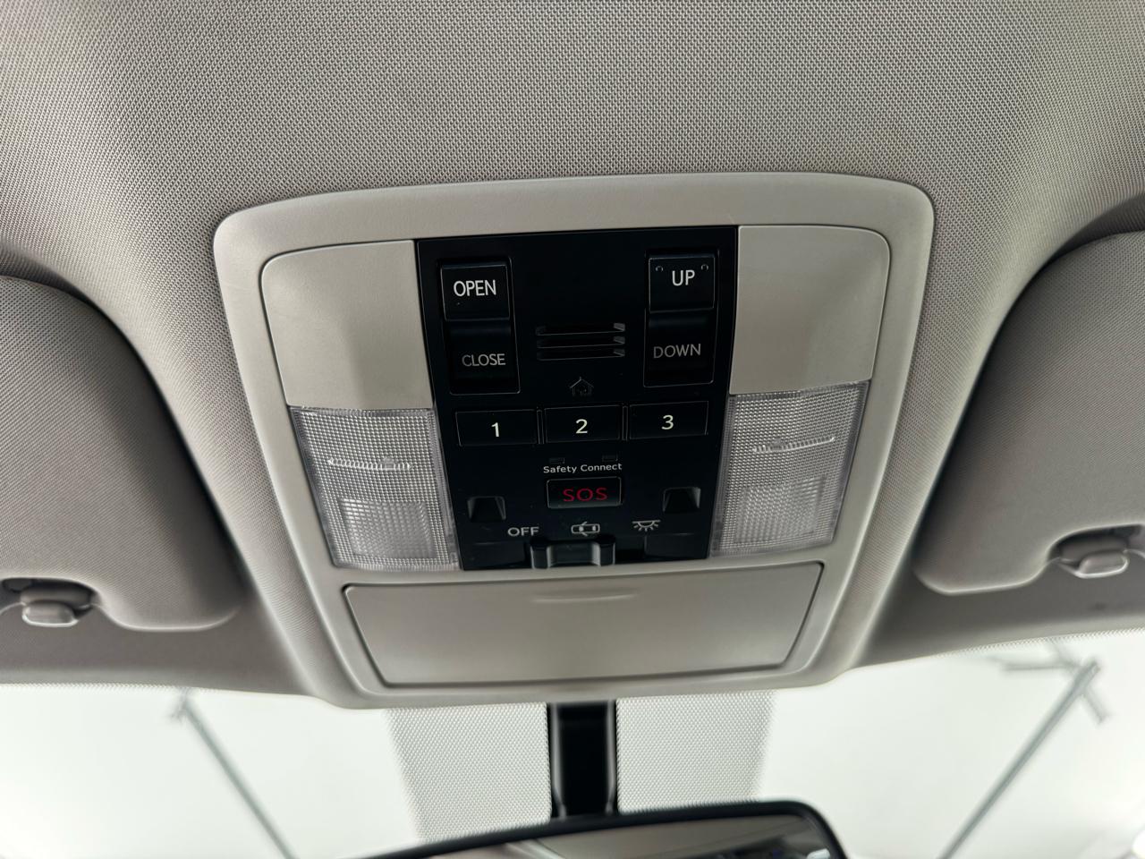 Lexus CT 200h FWD 4dr Hybrid 2012